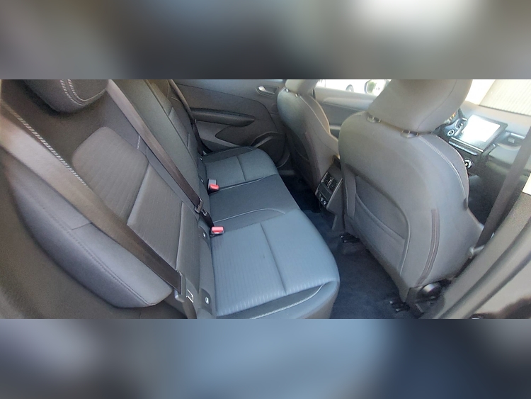 Renault Arkana 1.3 TCE 140CV foto 10